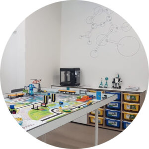Ro-Botica inaugura la seva 'aula del futur'
