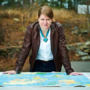Les imatges via satèl·lit de Google Earth van inspirar l'egiptòloga Sarah Parcak a impulsar una nova disciplina arqueològica amb la qual ja s'han trobat més de 3.000 jaciments.